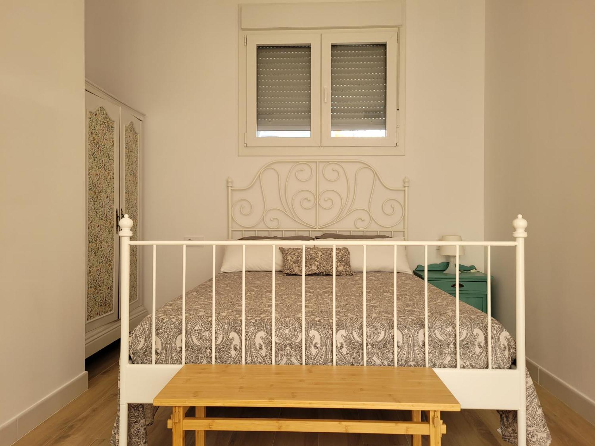 Apartamento Con Wifi, Patio Y Garaje Privado Alcalá de Guadaira Buitenkant foto
