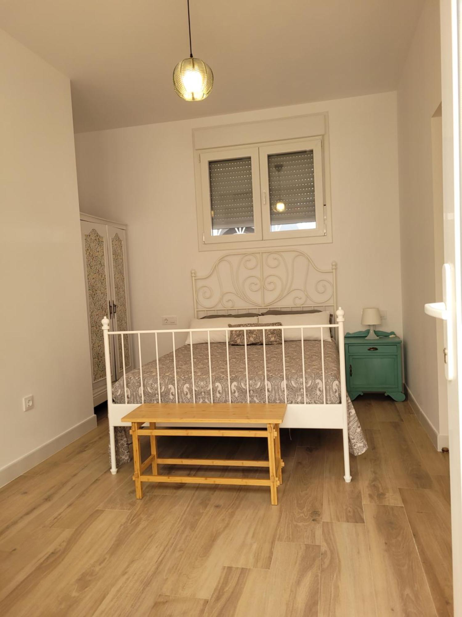 Apartamento Con Wifi, Patio Y Garaje Privado Alcalá de Guadaira Buitenkant foto