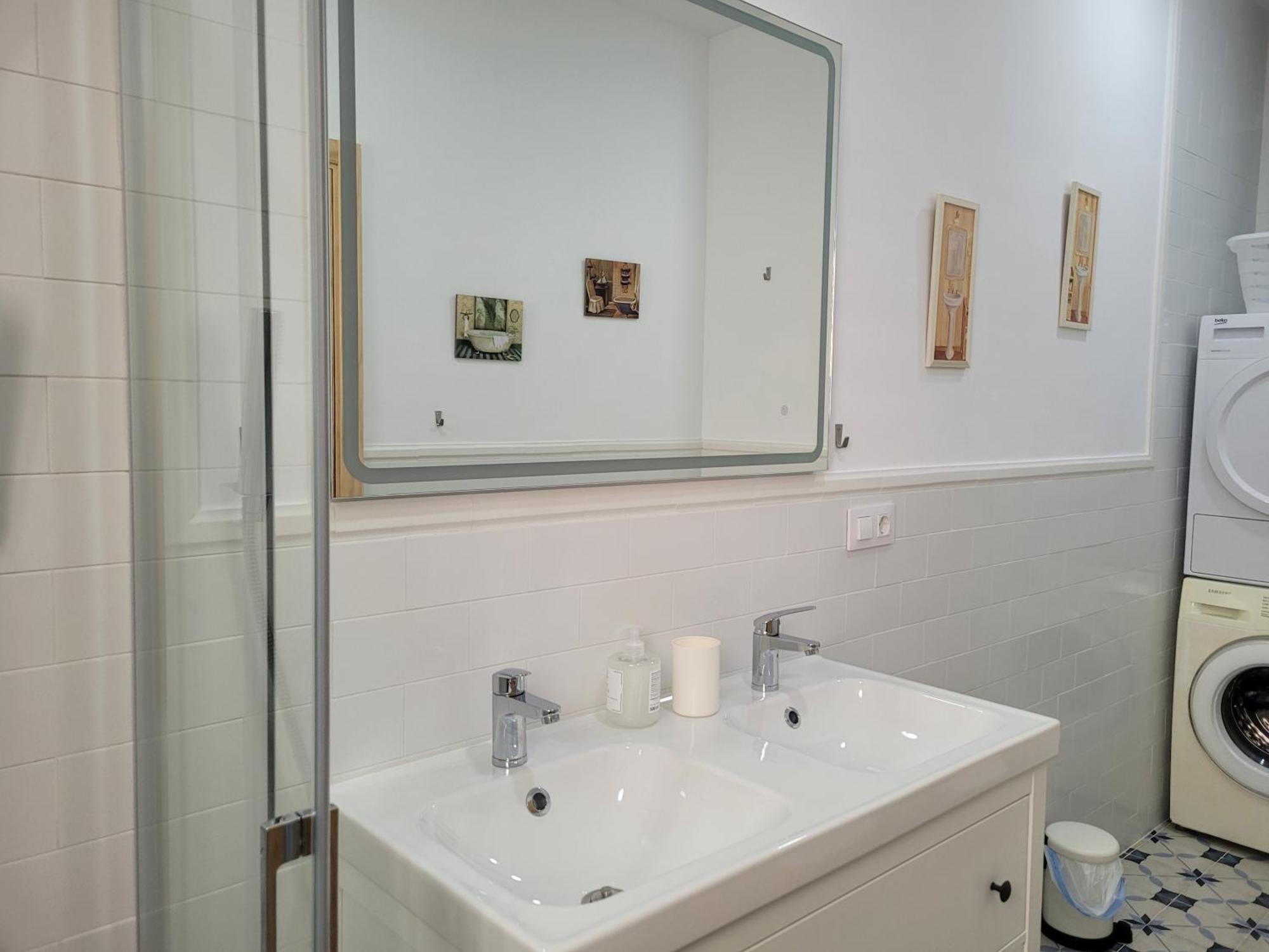 Apartamento Con Wifi, Patio Y Garaje Privado Alcalá de Guadaira Buitenkant foto
